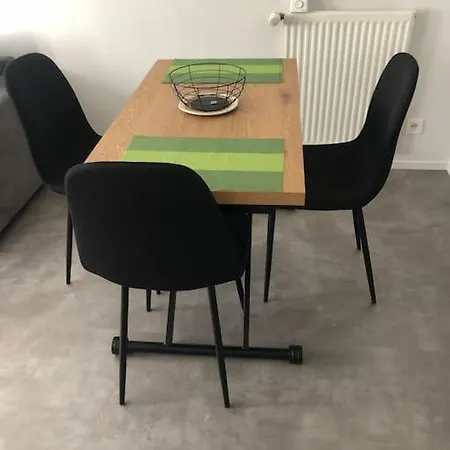 Superbe En Plein Centre Ville. Apartmán La Roche-sur-Yon